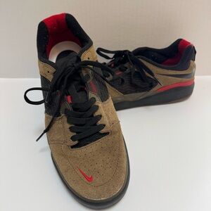 Nike SB Ishod Wair Light Olive Men’s‎ Size 10